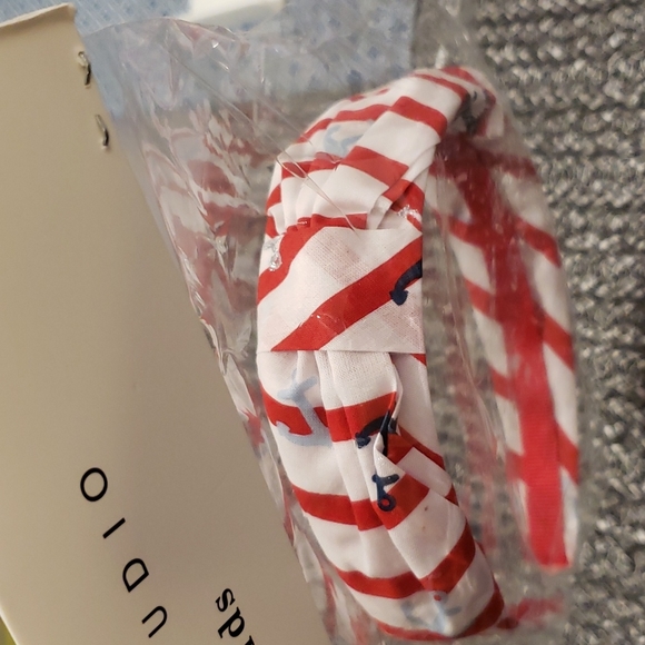 MaxStudio Kids Head Band (Red, White & Blue Hair) - Picture 9 of 11